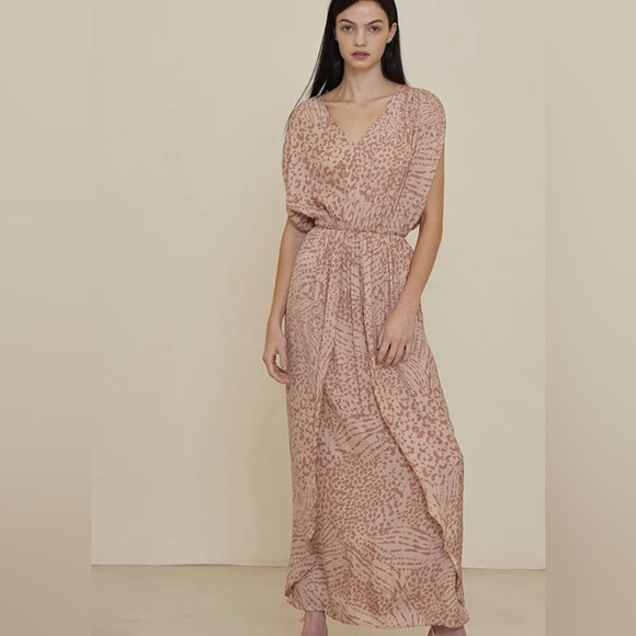 grade & gather Dresses & Skirts - GRADE & GATHER SLIT SKIRT SUMMER DRESS animal print size small